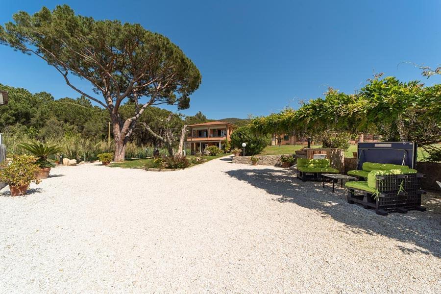 Villa Cecilia - Appartamenti Procchio  Exterior foto
